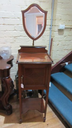 AT1060 Shaving Cabinet