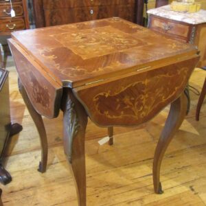 ZZ5594 Marquetry Dropside Table