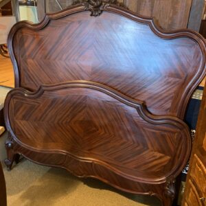 ZZ4947 French Mahogany Bed