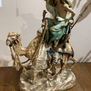 ZZ5096 Porcelain Camel