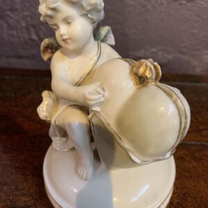 ZZ5104A   Porcelain Cupid
