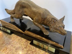 ZZ5198  Art Deco Fox