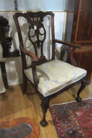 ZZ5527 Georgian Style Armchair