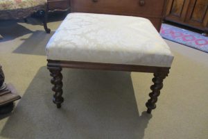 ZZ5569 Rosewood Stool