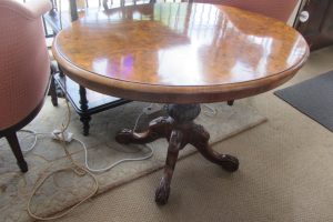 ZZ5603  Burr Walnut Centre Table